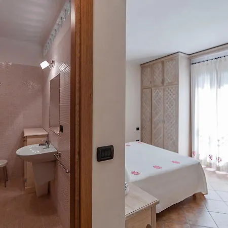 Pgs Immobiliare Srls Terramare Trilocale Con Balcone Vista Mare Appartement La Maddalena (Sassari)